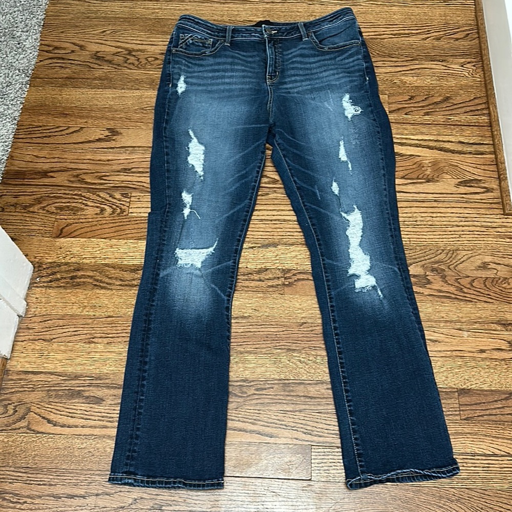 Women’s Buckle Black Curvy Straight 36x32